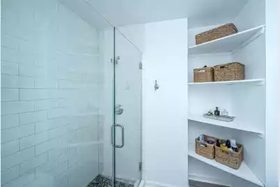 1382 Point Drive W, Mount Pleasant, SC 29466 - Photo 29