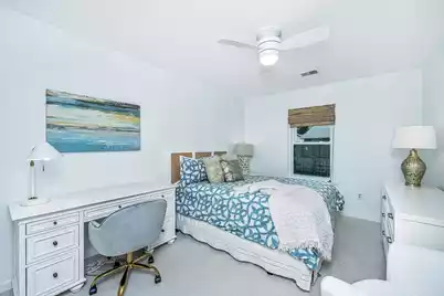 1382 Point Drive W, Mount Pleasant, SC 29466 - Photo 21