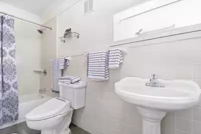 319 Hampton Street E, Elloree, SC 29047 - Photo 31