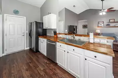 5024 Thornton Drive, Summerville, SC 29485 - Photo 13