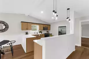 1690 Nantahala Blvd, Mount Pleasant, SC 29464 - Photo 11