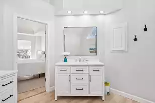 2730 Seastrand Ln, Mount Pleasant, SC 29466 - Photo 31