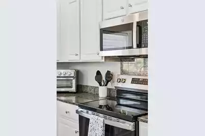 2730 Seastrand Lane, Mount Pleasant, SC 29466 - Photo 11