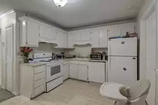 6240 Lucille Dr, North Charleston, SC 29406 - Photo 7