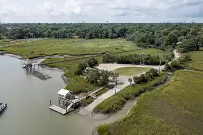 1042 Chambers Lane, Mount Pleasant, SC 29464 - Photo 15