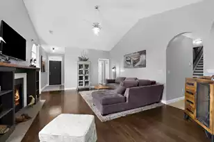 1553 Sweet Myrtle Cir, Mount Pleasant, SC 29466 - Photo 9