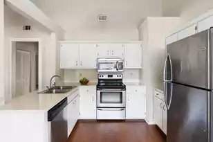 1133 Oakcrest Dr, Charleston, SC 29412 - Photo 7