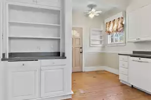 1905 Broughton St, Orangeburg, SC 29115 - Photo 9