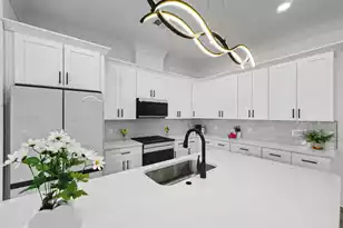 2032 Forest Ave, North Charleston, SC 29405 - Photo 5