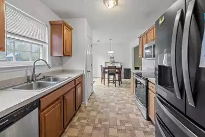 113 Bainsbury Lane, Summerville, SC 29483 - Photo 7