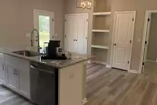 141 Trotter Ln, Orangeburg, SC 29118 - Photo 5