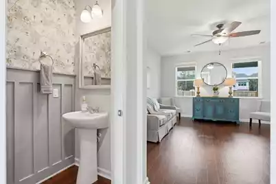 3822 Sawmill Court, Mount Pleasant, SC 29429 - Photo 5