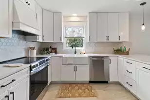 1830 Kempton Ave, Charleston, SC 29412 - Photo 15