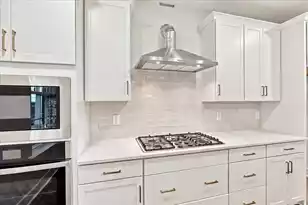 223 Rebel Kat Ct, Charleston, SC 29412 - Photo 3