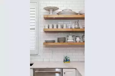 281 Shelmore Boulevard N, Mount Pleasant, SC 29464 - Photo 11