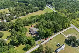 818 Frasier Ln, Pineville, SC 29468 - Photo 9