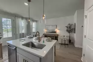 461 Martins Creek Blvd, Summerville, SC 29485 - Photo 5