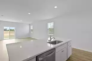 2976 Fernwood Dr, North Charleston, SC 29406 - Photo 9