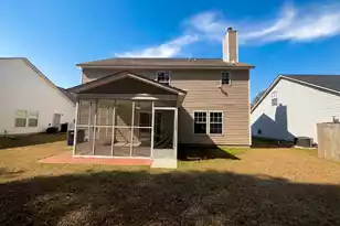 318 Aberdeen Cir, Summerville, SC 29483 - Photo 5