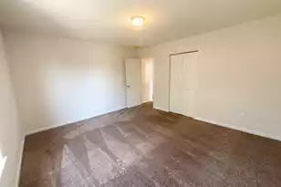 318 Aberdeen Cir, Summerville, SC 29483 - Photo 15