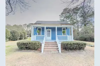 209 Hampton Street S, Summerville, SC 29483 - Photo 1
