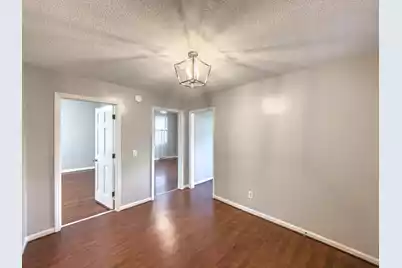 209 Hampton Street S, Summerville, SC 29483 - Photo 7