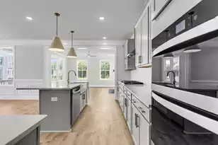 7319 Longtown Dr, Hanahan, SC 29410 - Photo 13