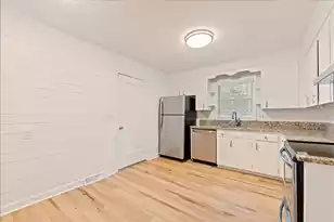 251 Bennett St, Mount Pleasant, SC 29464 - Photo 11
