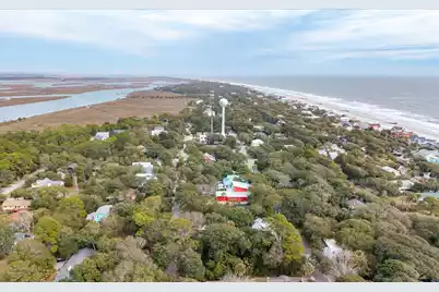 406 Erie Avenue E, Folly Beach, SC 29439 - Photo 9