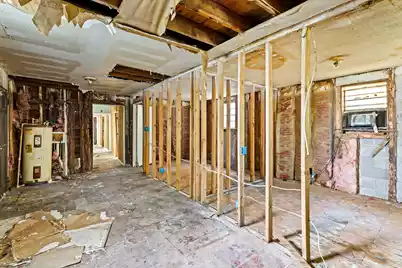 6 Poinsett Street, Charleston, SC 29403 - Photo 9