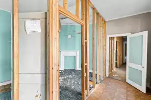 6 Poinsett St, Charleston, SC 29403 - Photo 3