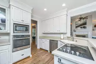 509 Chimney Bluff Dr, Mount Pleasant, SC 29464 - Photo 15