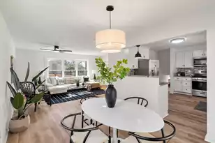 325 Fairington Dr, Summerville, SC 29485 - Photo 9