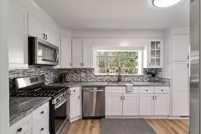 325 Fairington Drive, Summerville, SC 29485 - Photo 15