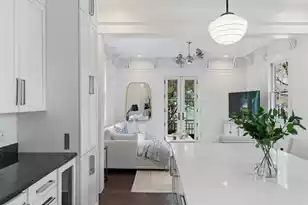 121 Jakes Ln, Mount Pleasant, SC 29464 - Photo 9