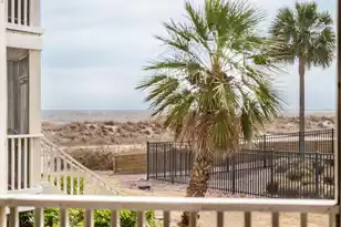 9000 Palmetto Dr, Isle Of Palms, SC 29451 - Photo 17