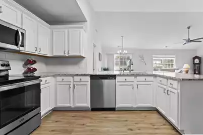 1016 Whitlow Boulevard, Summerville, SC 29483 - Photo 7