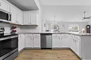 1016 Whitlow Blvd, Summerville, SC 29483 - Photo 7