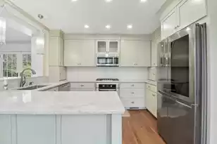 32 Jamestown Rd, Charleston, SC 29407 - Photo 7