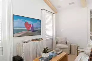 319 Hobcaw Dr, Mount Pleasant, SC 29464 - Photo 57