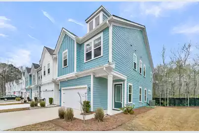 2642 Balena Drive, Mount Pleasant, SC 29466 - Photo 1