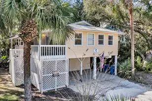 2212 Jenkins St, Edisto Island, SC 29438 - Photo 1