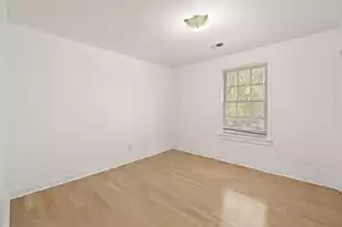 1093 King St, Charleston, SC 29403 - Photo 7