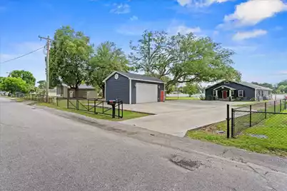 1317 Lakeview Drive, Manning, SC 29102 - Photo 13