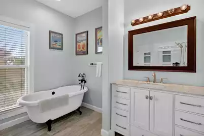 1534 Privateer Drive, Mount Pleasant, SC 29464 - Photo 17