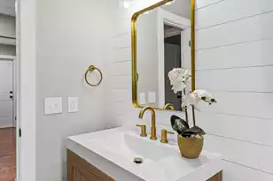 210 Live Oak Ave, Charleston, SC 29407 - Photo 9