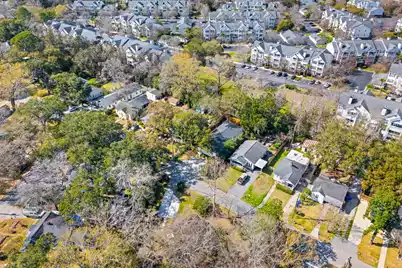 210 Live Oak Avenue, Charleston, SC 29407 - Photo 39