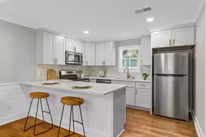 210 Live Oak Avenue, Charleston, SC 29407 - Photo 7