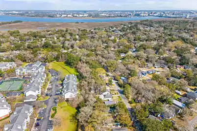 210 Live Oak Avenue, Charleston, SC 29407 - Photo 41