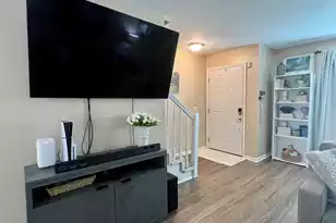 7870 Nummie Ct, North Charleston, SC 29418 - Photo 3